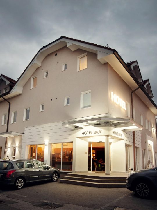 Parking Hotel Bajt Maribor